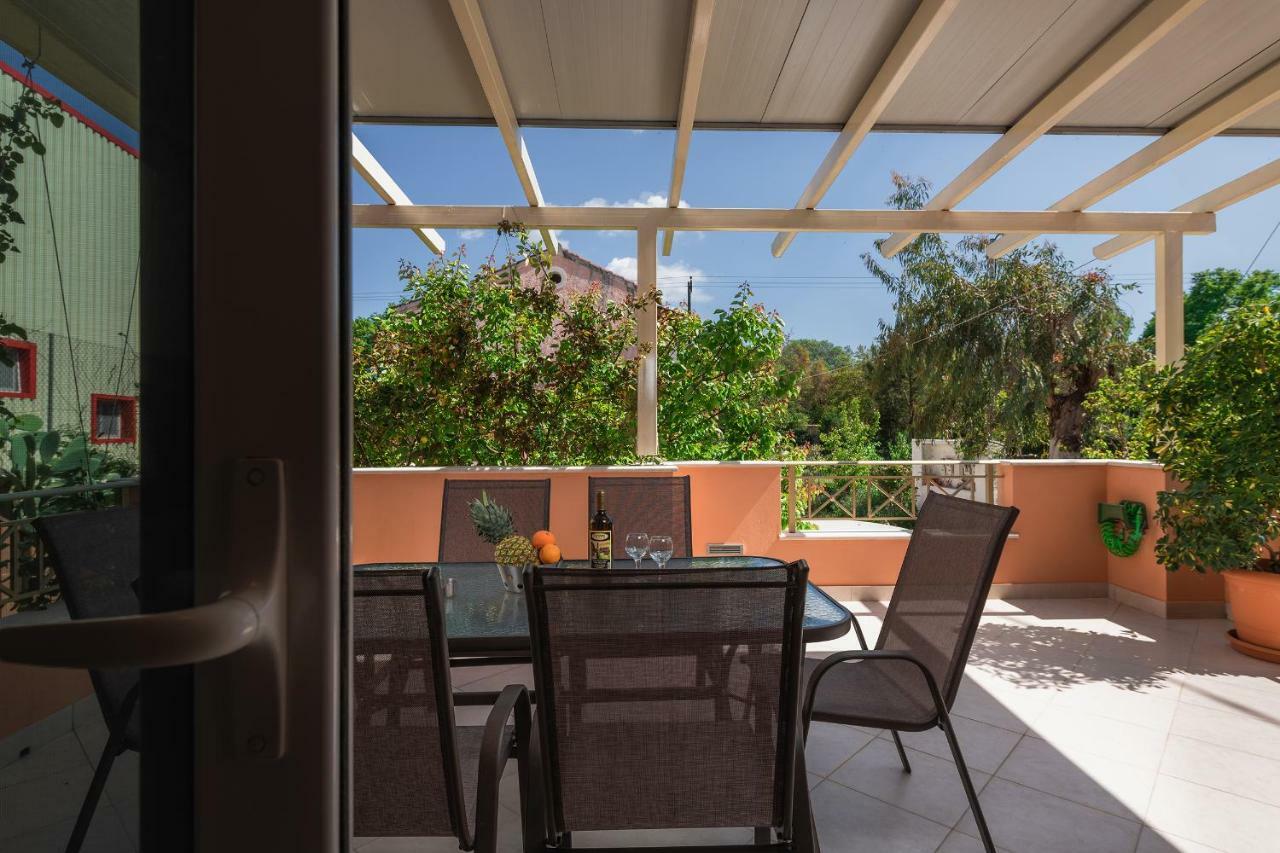Kompítsion Corfu Villa Potamaki מראה חיצוני תמונה
